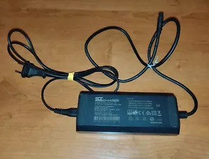 Caricabatteria originale STC modello STC 8137LC 36 Volt 3A, OTTIME CONDIZIONI - Foto 1 di 4