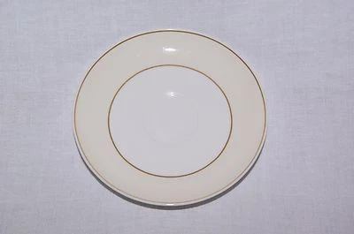 Villeroy Boch Villa Medici 5.75" Tea Cup Saucer - Image 1 of 2