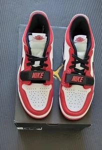 Nike Air Jordan Legacy 312 Chicago Bred Low Men's Size 9.5 CD7069 116  New - Picture 1 of 11