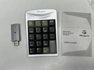 Targus Wireless Stow-n-Go USB Keypad Model AKP01US Computer Number Pad - Picture 1 of 2