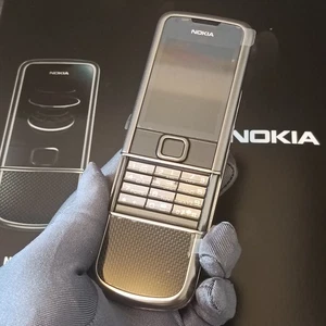 RARE GENUINE NOKIA 8800 CARBON ARTE TITANIUM 8800e-1 4GB UNLOCKED MOBILE PHONE - Photo 1 sur 24