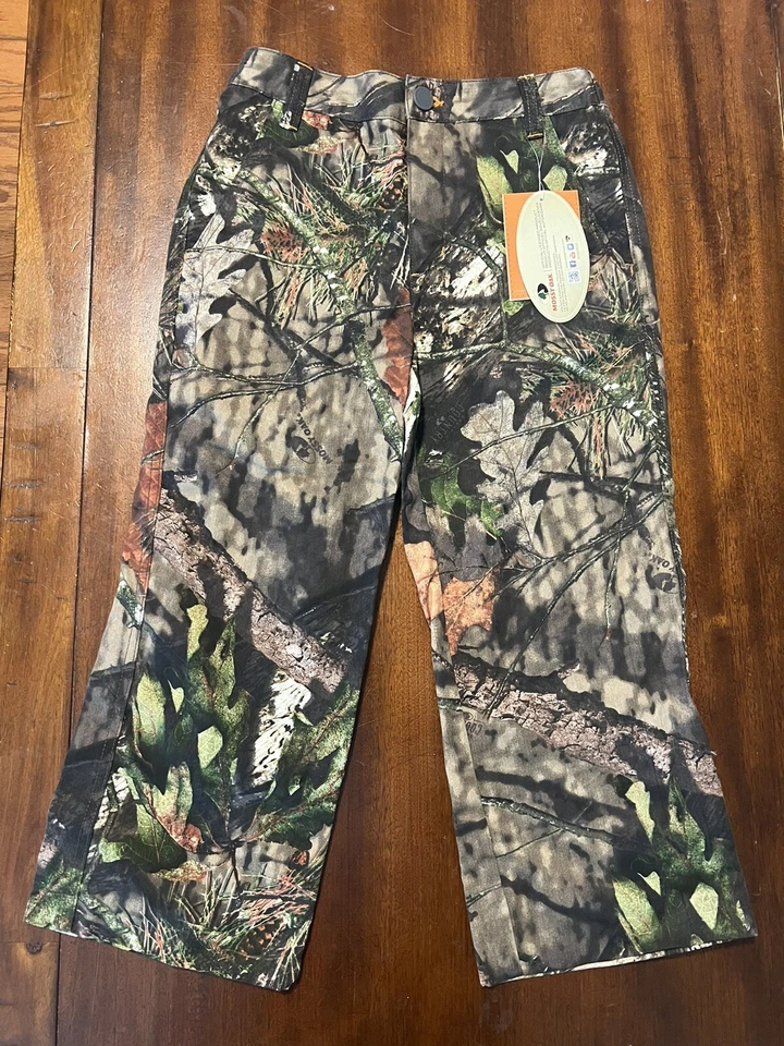 NWT Field & Stream Cotton Twill Mossy Oak Camo Pants Youth Medium - Image 1 of 4