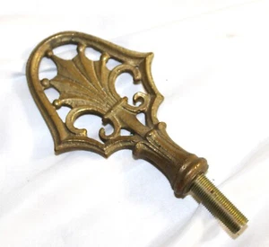 Endstücke, Lampen, Messing, Bronze, antike und moderne Gussteile - Bild 1 von 15