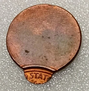 UNIQUE Lincoln Penny 1c No Date Off Center Blank Planchet Error Coin - Picture 1 of 2