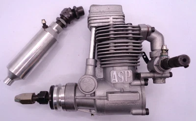 ASP 61 4 STROKE AERO GLOW ENGINE IN EXCELLENT CLEAN CONDITION LOW RUN TIME - Image 1 of 4