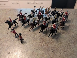 Vintage England BRITAINS Military Horses Riders Metal Figure Lot AS IS - Bild 1 von 9