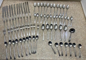 Vintage SILCO INTERNATIONAL stainless: INS57 Pattern 80pcs/10 Plc Settings Plus - Picture 1 of 17