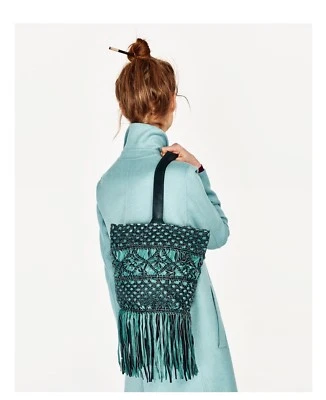 Zara- NUEVO MINI TOTE DE CUERO REAL 😘😘❤️❤️❤️❤️ Foto 1 de 4