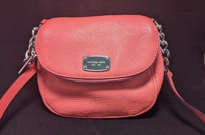 Michael Kors Bedford Tassel Pink Leather Crossbody Shoulder Bag - Image 1 of 4