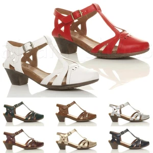MUJERES DAMAS TACÓN BAJO BLOQUE RECORTADO BARRA EN T CORREA AL TOBILLO ZAPATOS BROGUE SANDALIAS TALLA - Imagen 1 de 55