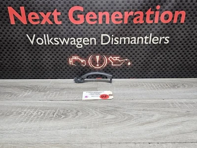 Левая или правая наружная дверная ручка 2006 - 2014 Volkswagen Jetta MKV - Изображение 1 из 4