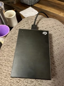 Seagate Backup Plus hard drive - 4 TB - USB 3.0 I Color: Black - Picture 1 of 10