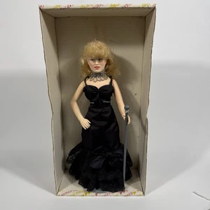BAMBOLA DA COLLEZIONE VINTAGE EFFANBEE’S LEGEND SERIES MAE WEST 17” 1982 - Foto 1 di 7