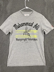 Roots of Fight Men’s Muhammad Ali Heavyweight Champion T-Shirt Gray Sz M - Picture 1 of 8