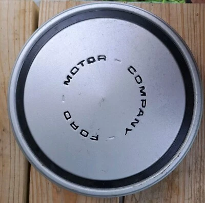 1973 - 1984 Ford F-100, F-150, Econoline, блюдо для собаки колпачок ступицы центральный колпак пылезащитный чехол - Изображение 1 из 4