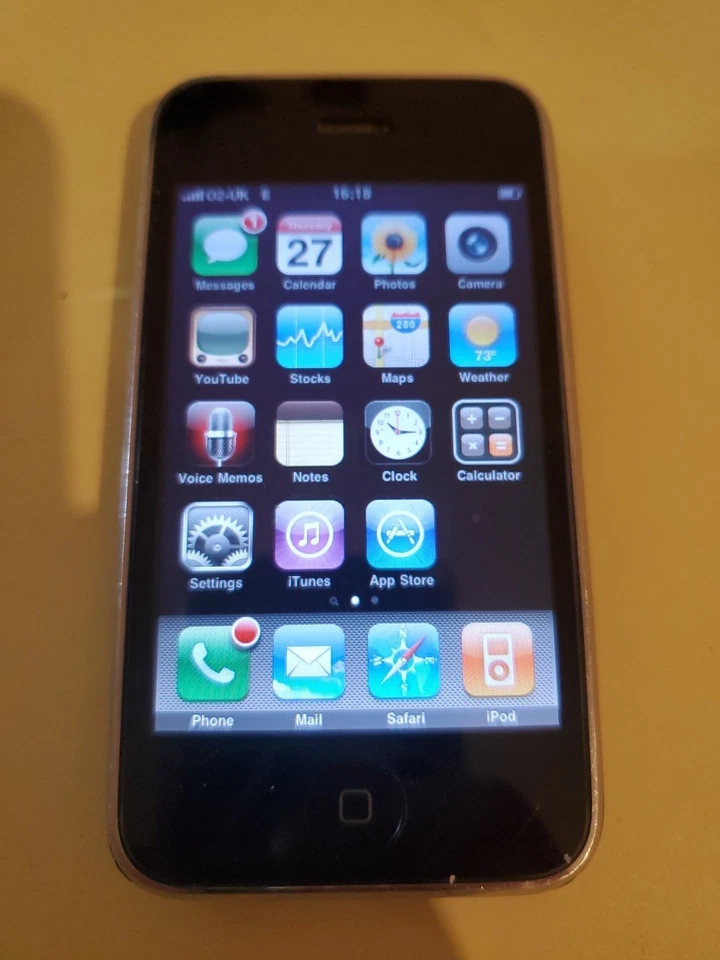 Apple iPhone 3G - 8GB  Black (O2) A1241 (GSM) 170 Lovely Condition GENUINE APPLE - Image 1 of 4