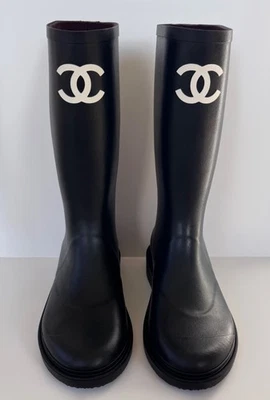 NEW CHANEL  BLACK WHITE CC LOGO RUBBER RAIN BOOTS 41 - Image 1 of 4