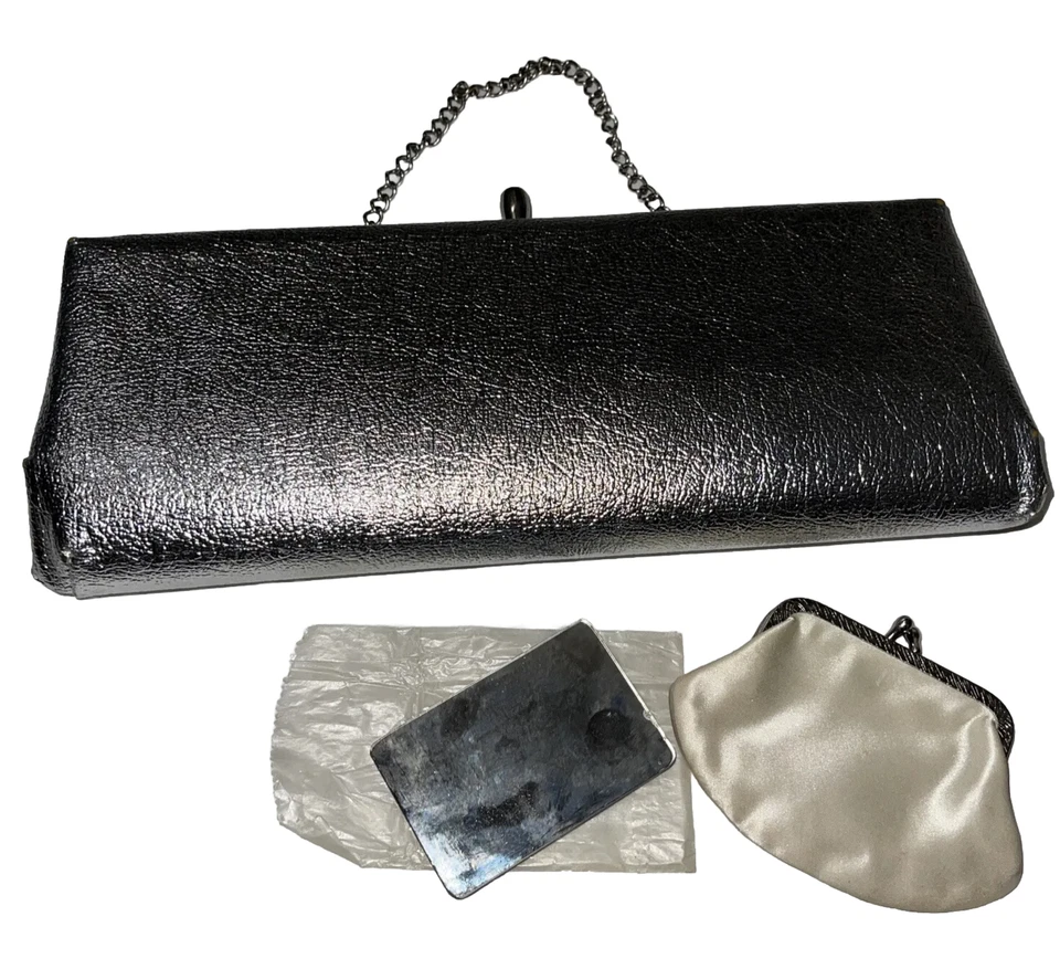 Bolso sin asas con marco de fiesta plateado con monedero y espejo de vidrio cortado Foto 1 de 4