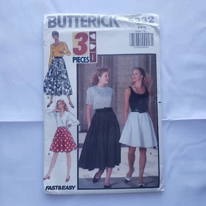 Vintage Butterick Sewing Pattern 5332 Misses' Petite Skirt UNCUT Size 6 8 10 - Picture 1 of 3