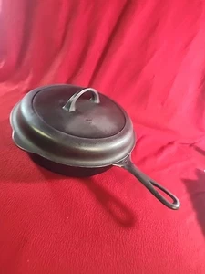 Griswold No7 Self Basting Skillet w/Cover 701C Griswold Skillet 1097 Lid#7  - Picture 1 of 9