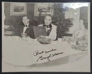 GEORGE C WALLACE SIGNED / AUTOGRAPHED B&W 8 X 10 PHOTOGRAPH ALABAMA GOVERNOR - Picture 1 of 1