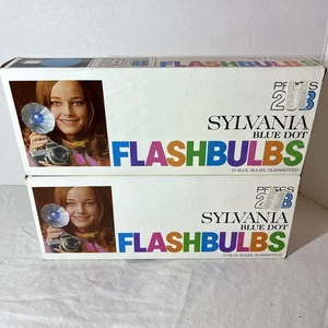 23 Sylvania Blue Dot Press 25B Flashbulbs + 5 GE + Sylvania Projection Bulb 300W - Bild 1 von 5