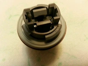 Ford Mercury Parking - Signal Lamp Socket, 2U5A - 13411 - SB, 2U5Z-13411-SA - Picture 1 of 7