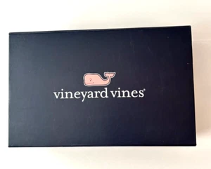 VINEYARD VINES LEERKARTON 15 1/4” x 11,25” x 2,5” Magnetverschluss Geschenkbox - Bild 1 von 7