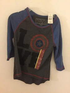 NEW Boys Small Captain America Love T-Shirt - Picture 1 of 5