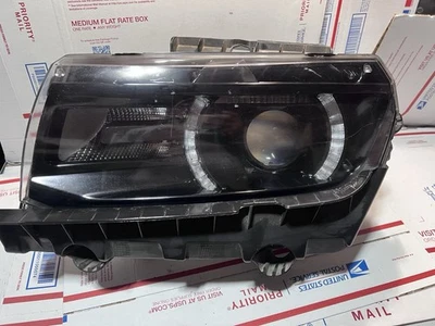 2014 年雪佛兰雪佛兰科迈罗左发球杆 LH 氙气/隐藏原始设备制造商车头灯 23187857 — 第 1/4 张图片