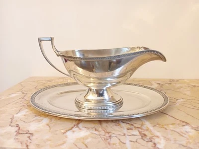 Belle Saucière De Style Empire Décor Feuilles D'eau Métal Argenté - Photo 1/4