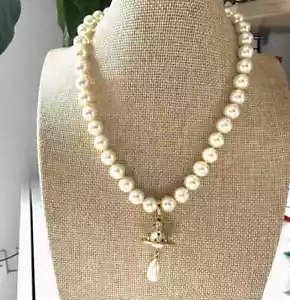 Vivienne Westwood White Pearl Drop Gold Necklace Choker Chain~New in Box - Picture 1 of 7