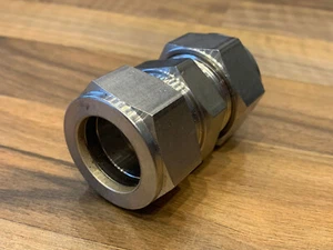 DU-15M Dk-Lok Gerade Verschraubung 15 mm Edelstahl - Bild 1 von 1