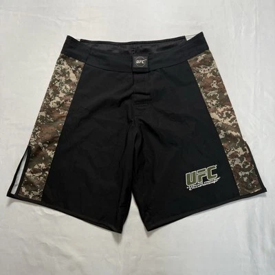 UFC MMA Shorts Mens 32 Black Digital Camo Jiu Jitsu Fighting Training Sports - Image 1 of 4