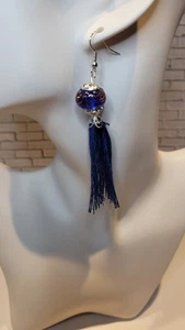 Ohrringe blau Perlen mit Rosenwirbeln und Quaste - Bild 1 von 3