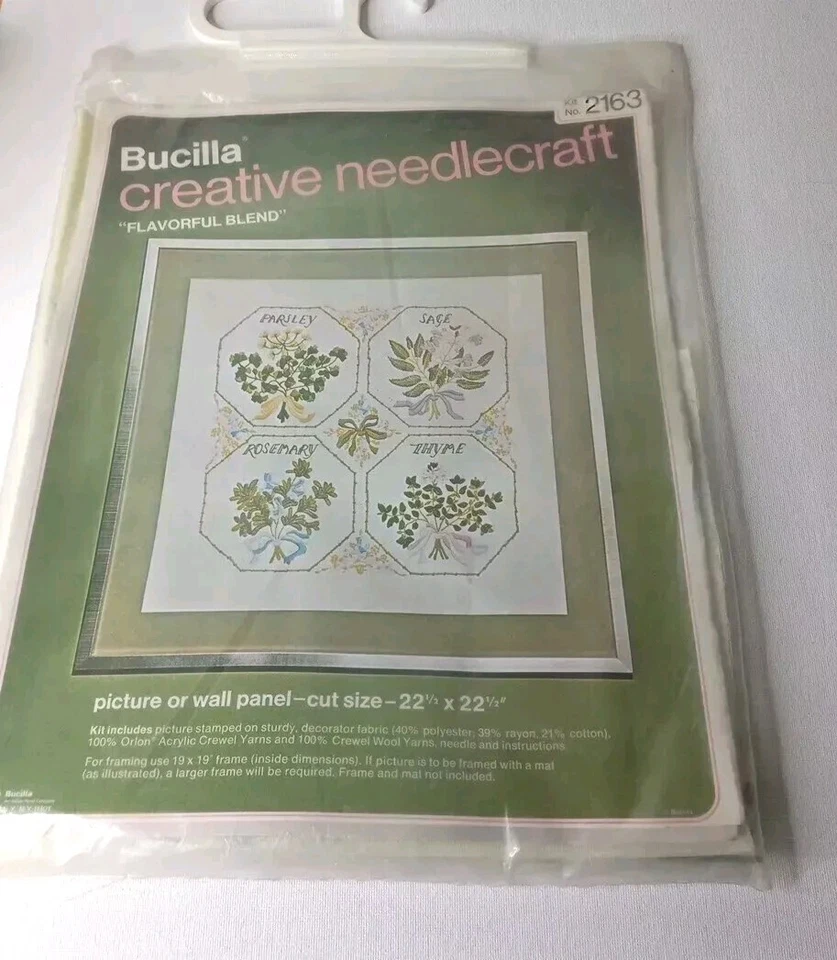 Hierbas Bucilla Creative Needlecraft de colección "Mezcla sabrosa" 22,5" x 22,5" Foto 1 de 4