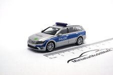 VW Passat Variant GTE "Polizei Hamburg" - 1:87 - Herpa (093910)
