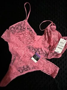 Set bralette perizoma pizzo INC pietra preziosa rosa - Foto 1 di 3