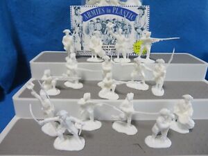 Armies in Plastic #5542 French & Indian War - French Army, 1/32  16 in 8 poses
