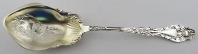 Lunt Sterling 8 3/4" Small Berry Casserole Spoon - Verona -  #9375 - Image 1 of 4