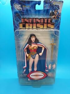 WONDER WOMAN • Infinite Crisis Action Figure DC Direct S 2 New In Package 6"