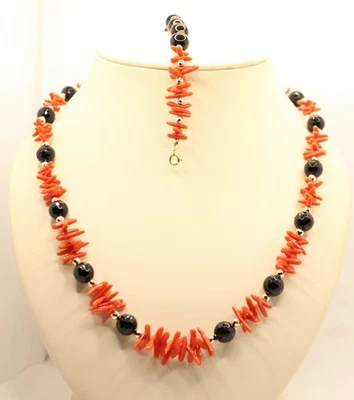 COLLANA e BRACCIALE CORALLO ROSSO ED ONICE NERA CM 60 CM 19 NATURALE EXPLOIT - Immagine 1 di 4