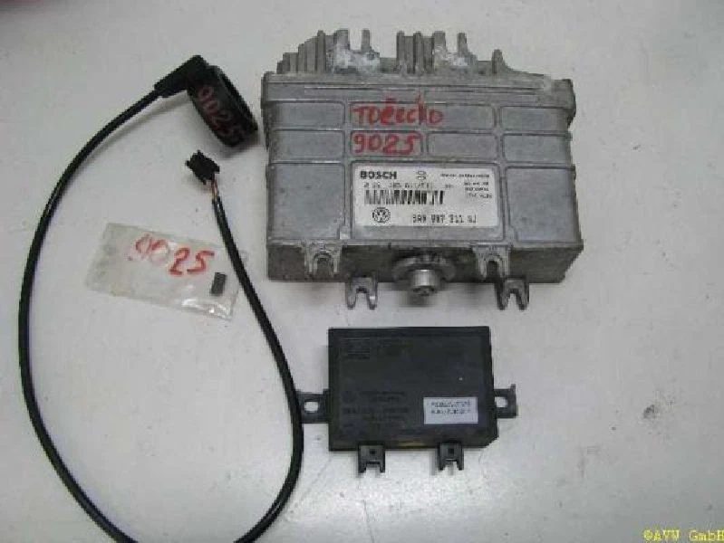 ECU Seat Toledo (1L2) Sedan 1.6 i CL,GL (1F) 0261203611 / 612 / 8A0907311AJ - Immagine 1 di 4