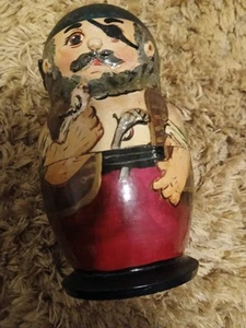 Set Of 5 Pirate Nesting Russian Dolls - Picture 1 of 2