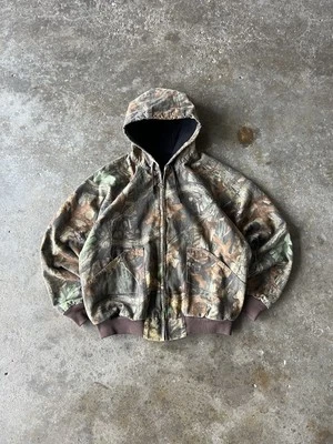 Vintage Walls Realtree Mossy Oak Camo Hooded Jacket Size Medium Multi Hunting - Image 1 of 4