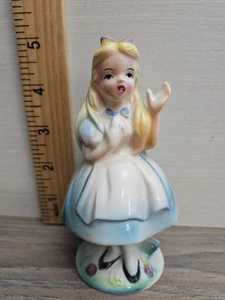 Figura de cerámica vintage 1960 Walt Disney Alicia en el país de las maravillas 5" - Imagen 1 de 5