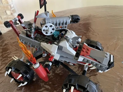 LEGO Legends of CHIMA: Wakz' Pack Tracker (70004) - Image 1 of 3