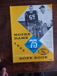 1963 Notre Dame Original Dope Buch/Medienführer Programm Huarte McDonald #1 - Bild 1 von 3