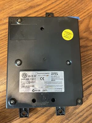2009-2010 VOLKSWAGEN JETTA GOLF COMMUNICATION CONTROL MODULE P/N: 1K8 035 730 C  - Image 1 of 4
