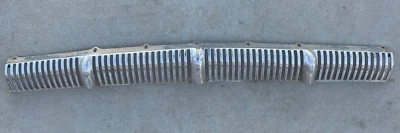 X MERCURY MONTCLAIR NUEVO TRIPLE PLATEADO CROMO PARRILLA DELANTERA 1956 56 OEM Foto 1 de 4